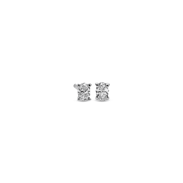 Oval Diamond Stud Earrings in 14k White Gold (1/3 ct. tw.)