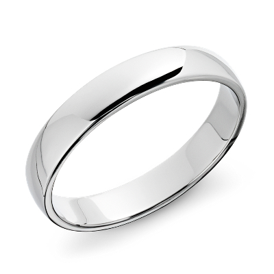 Classic Wedding Ring in Platinum (4mm)